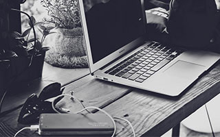 乐鱼APP下载-王洪泽青少年三大球集锦回顾：对阵湖北爆20分22篮板