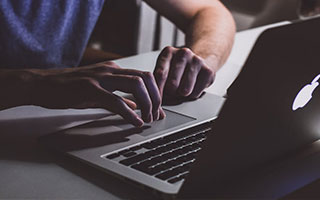 乐鱼APP下载-王洪泽青少年三大球集锦回顾：对阵湖北爆20分22篮板